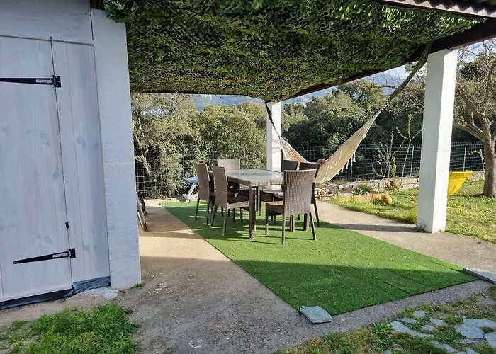 En Rez De Jardin